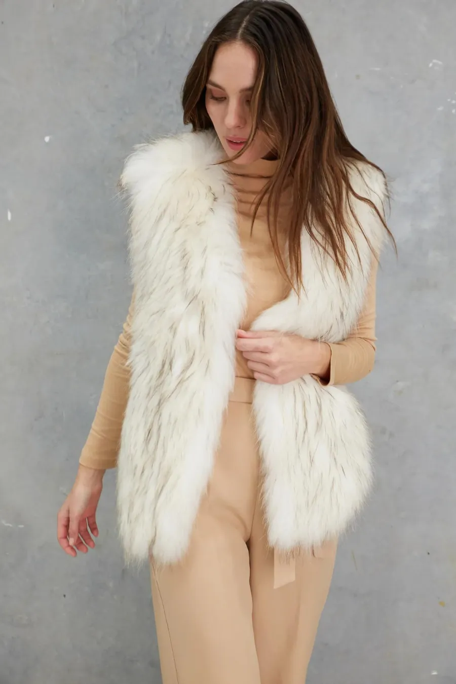 Birds Of A Feather Neesa Raccoon Vest White Cloud