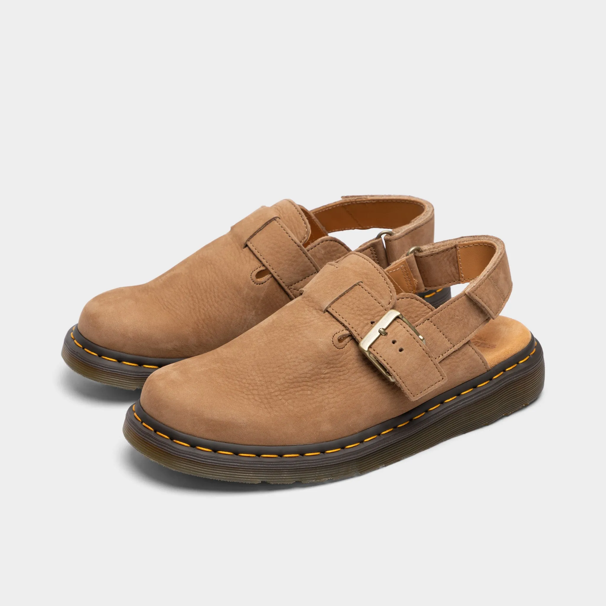 Dr. Martens Jorge II / Tan