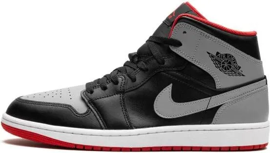 Jordan 1 Mid 