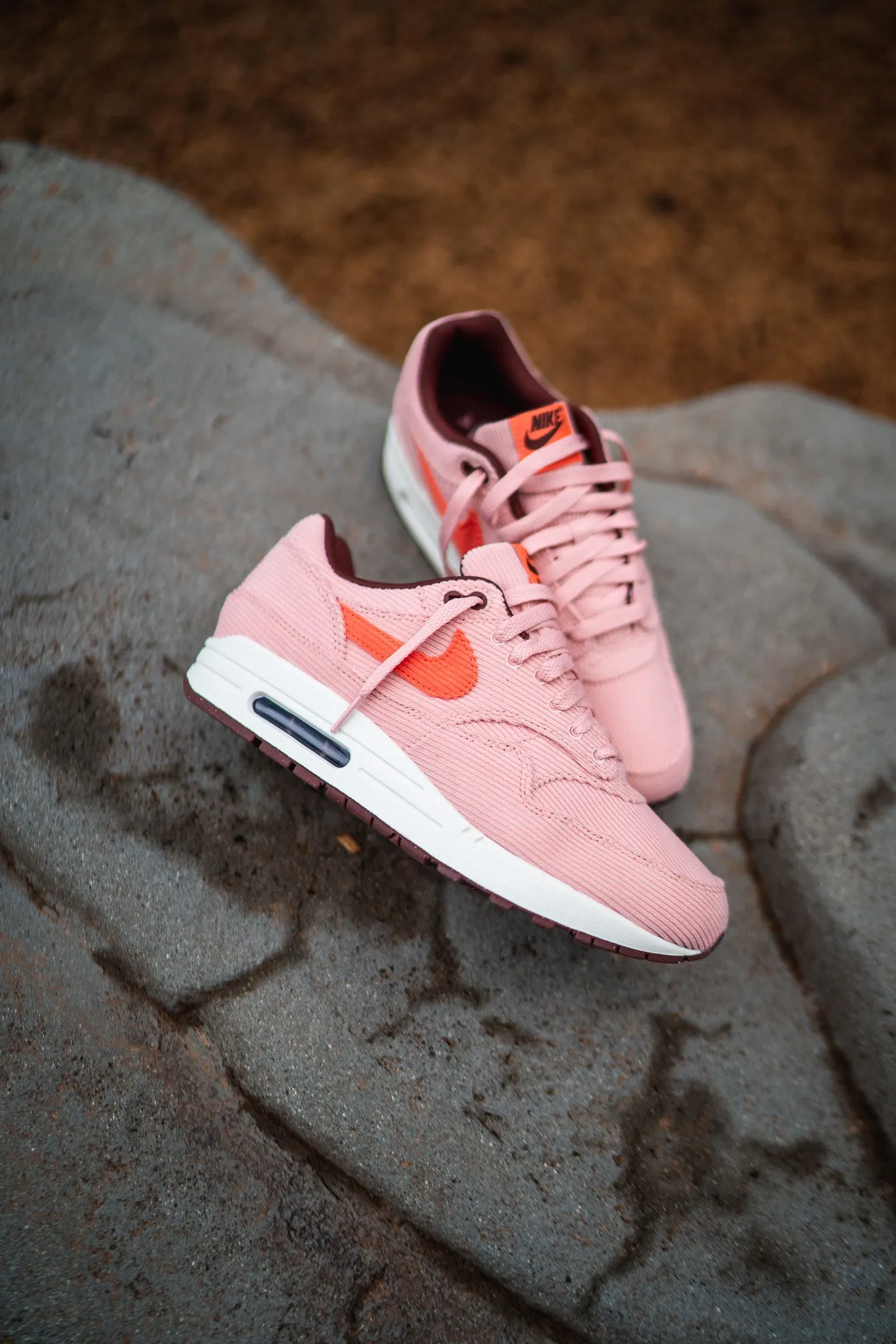 Mens Nike Air Max 1 PRM (Coral Star)