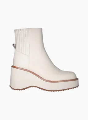 Minx Tokyo Boot Ivory