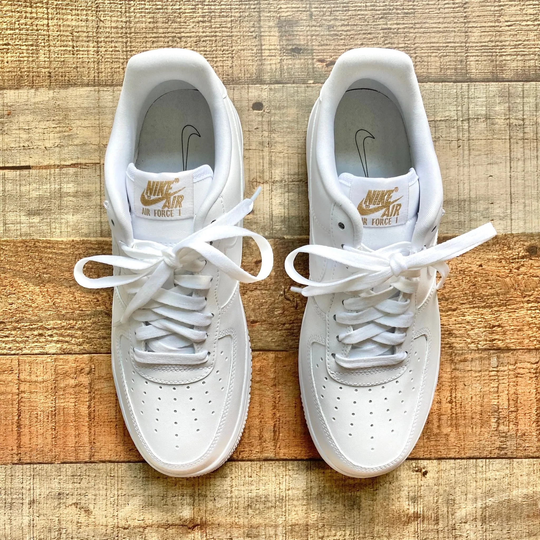 Nike Air Force 1 White Sneakers- Size 9 (BRAND NEW CONDITION)