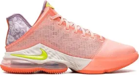 Nike LeBron XIX Low Atomic sneakers Orange