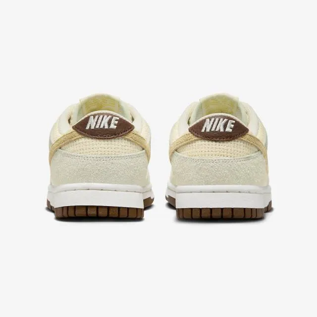 Nike Women's Dunk Low (Coconut Milk Hemp/ Cream/ Coconut...