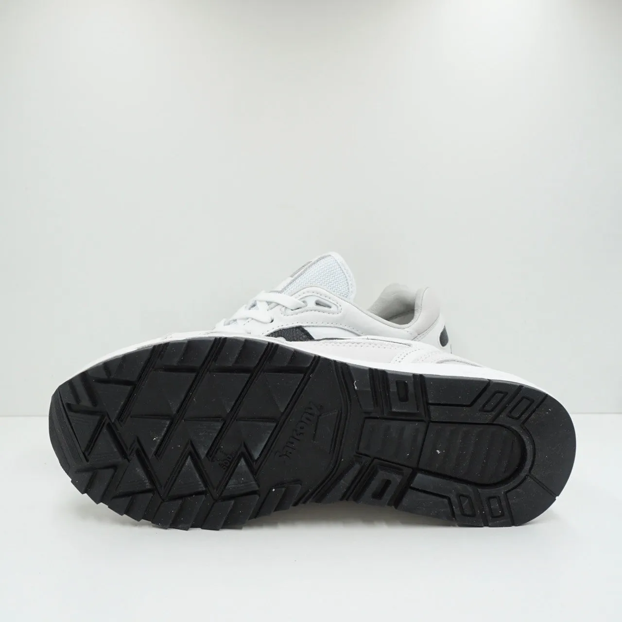 Saucony Shadow 6000 White Black Sample