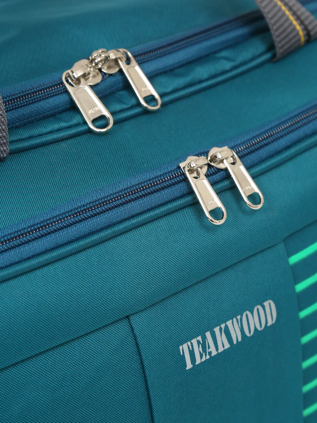 Set of Teakwood Rolling Duffel Travel Bag (Teal)