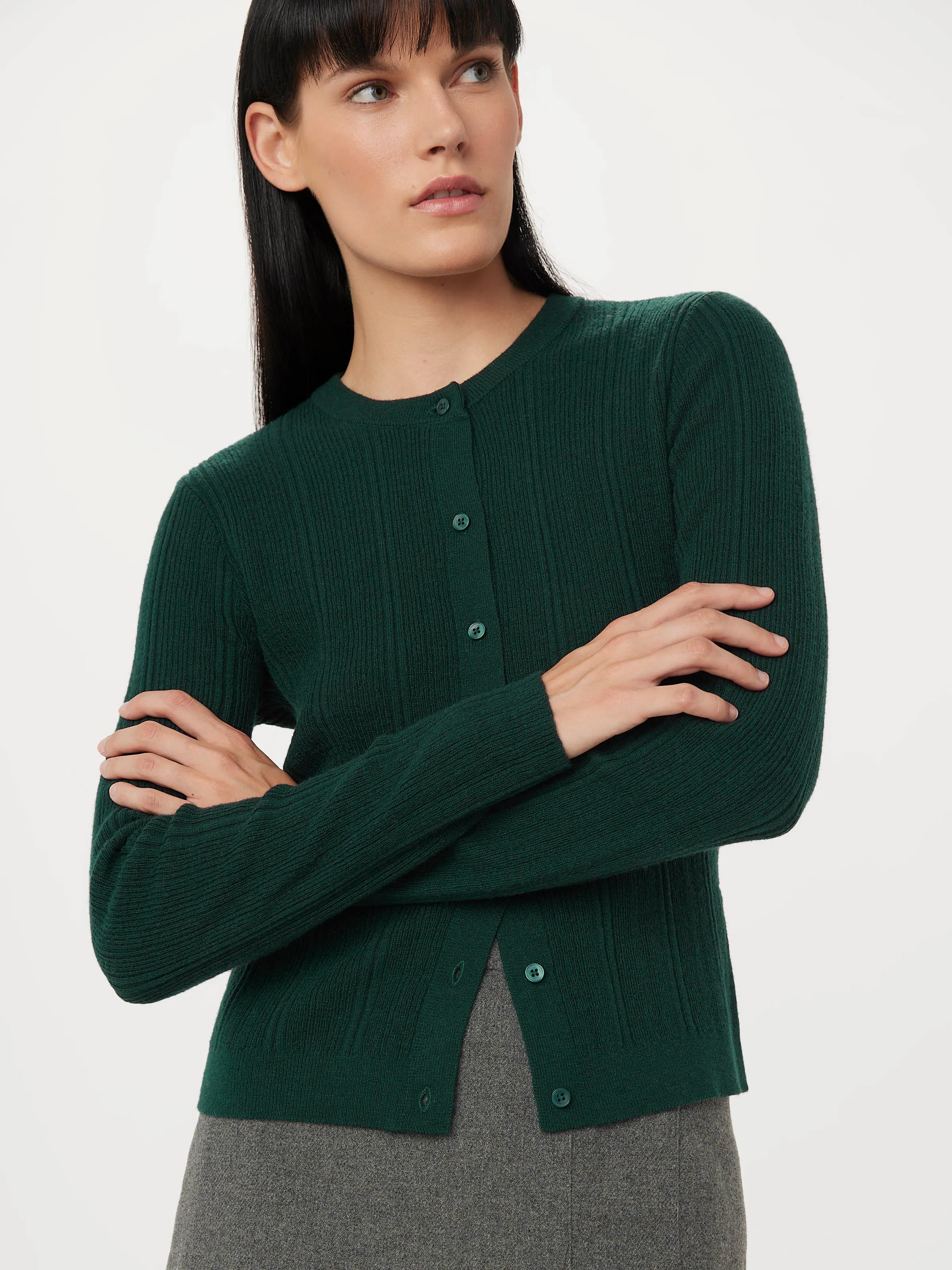 The Merino Wool Fitted Cardigan in Pine Grove