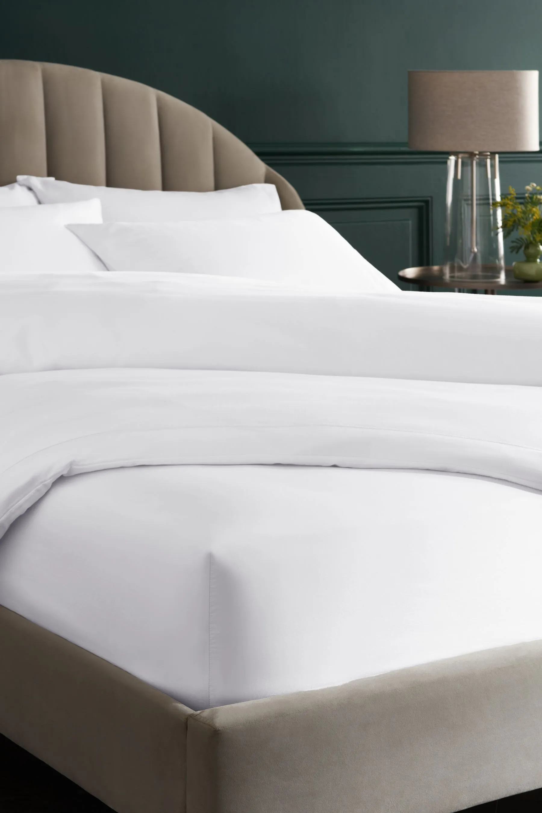 White 300 Thread Count Collection Luxe 100% Cotton Deep Fitted Sheet